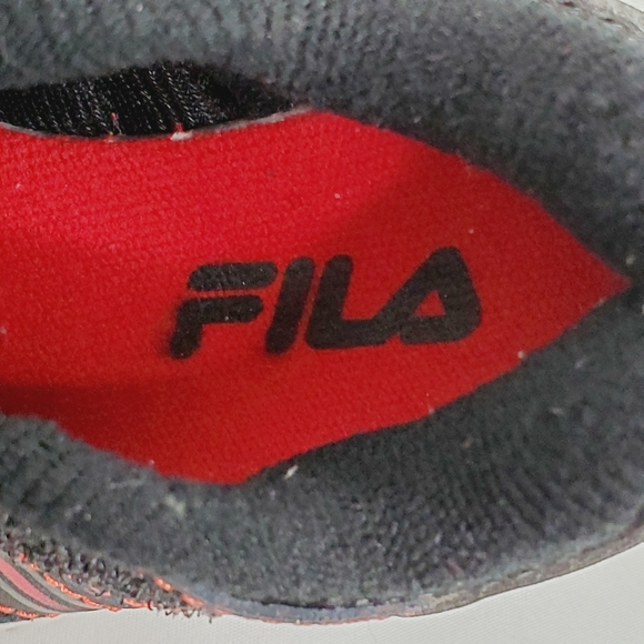 Fila Toddler Boys Velcro Strap Athletic Shoes - Picture 6 of 7
